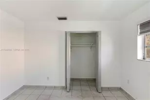 642 E 2nd Ave, Hialeah, FL 33010 - Photo 11