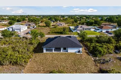 2709 58th St W, Lehigh Acres, FL 33971 - Photo 35