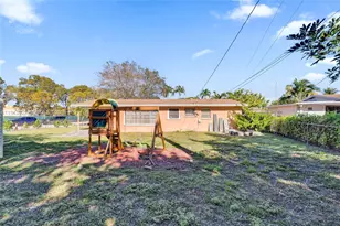 1450 NW 198th St, Miami Gardens, FL 33169 - Photo 3