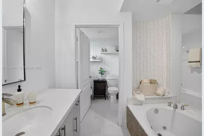 10710 NW 66th St #114, Doral, FL 33178 - Photo 23