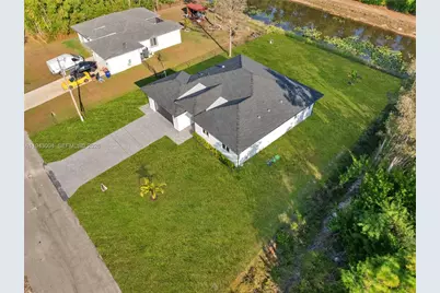 337 Jourferie Rd, Lehigh Acres, FL 33974 - Photo 3