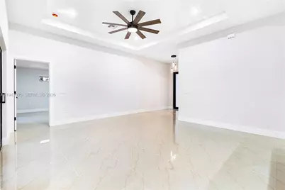 450 Mercedes Ct, Lehigh Acres, FL 33972 - Photo 7