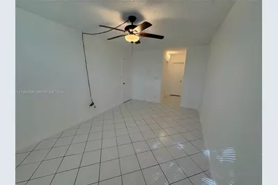 2401 Riverside Dr #314-B, Coral Springs, FL 33065 - Photo 7