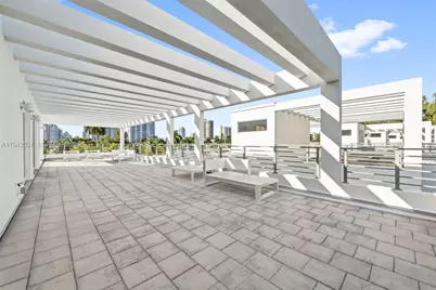 19005 Atlantic Blvd, Sunny Isles Beach, FL 33160 - Photo 39