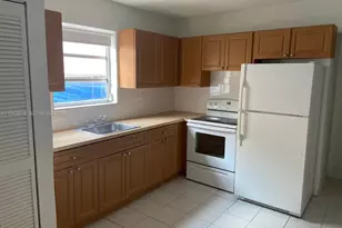 640 E 2nd Ave, Hialeah, FL 33010 - Photo 3