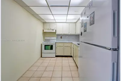 6190 Woodlands Blvd #312, Tamarac, FL 33319 - Photo 7