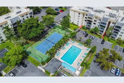 6190 Woodlands Blvd #312, Tamarac, FL 33319 - Photo 15