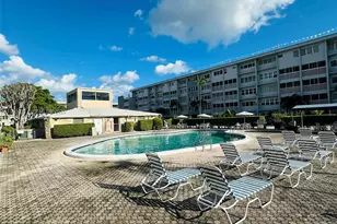 215 SE 3rd Ave, Hallandale Beach, FL 33009 - Photo 19