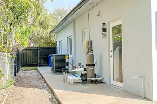 588 Palmetto Dr, Miami Springs, FL 33166 - Photo 37