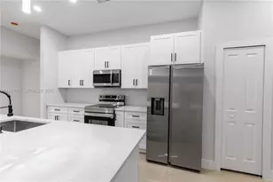 456 Mercedes Ct, Lehigh Acres, FL 33972 - Photo 11