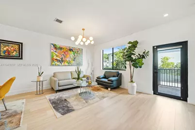 4648 NW 83rd Ave, Doral, FL 33166 - Photo 5