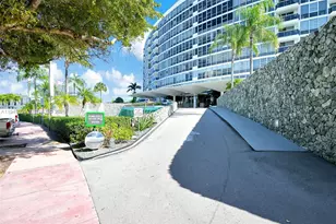 900 Bay Dr, Miami Beach, FL 33141 - Photo 59