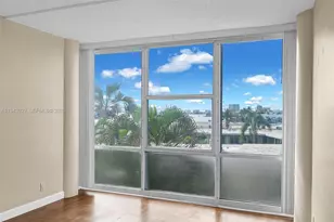 900 Bay Dr, Miami Beach, FL 33141 - Photo 21