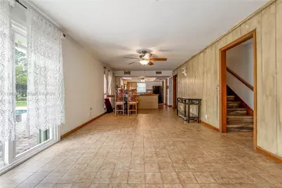576 Marshall Rd, West Palm Beach, FL 33413 - Photo 13