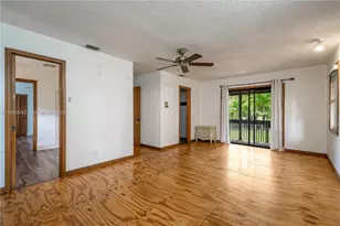 576 Marshall Rd, West Palm Beach, FL 33413 - Photo 13