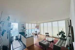 79 SW 12th St, Miami, FL 33130 - Photo 3