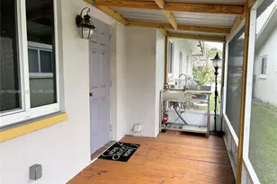 4945 NW 55th Ct, Tamarac, FL 33319 - Photo 17