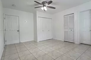 2761 SW 33rd Ct, Miami, FL 33133 - Photo 9