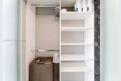 488 NE 18th St #4108, Miami, FL 33132 - Photo 23