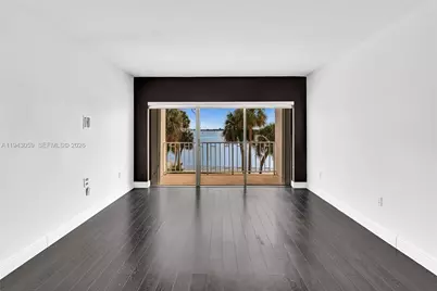 500 Bayview Dr #228, Sunny Isles Beach, FL 33160 - Photo 17