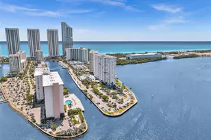 500 Bayview Dr, Sunny Isles Beach, FL 33160 - Photo 27