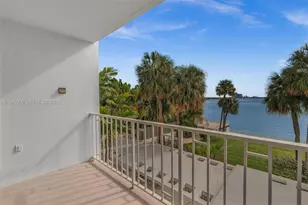 500 Bayview Dr, Sunny Isles Beach, FL 33160 - Photo 47