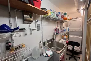 10631 NW 28th St, Sunrise, FL 33322 - Photo 15