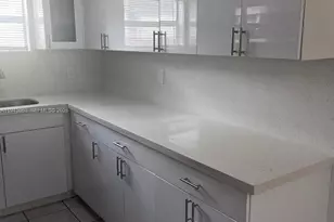 50 NW 68th Ct, Miami, FL 33126 - Photo 9