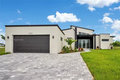 4009 W Jacaranda Pkwy, Cape Coral, FL 33993 - Photo 1