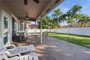 2225 NW 128th Ave, Pembroke Pines, FL 33028 - Photo 31