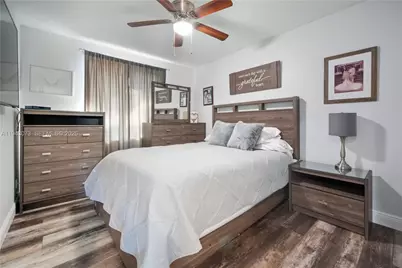 2225 NW 128th Ave, Pembroke Pines, FL 33028 - Photo 27