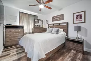 2225 NW 128th Ave, Pembroke Pines, FL 33028 - Photo 27