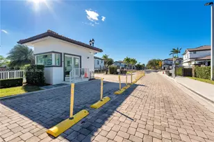 7806 NW 116 Pl, Doral, FL 33178 - Photo 35