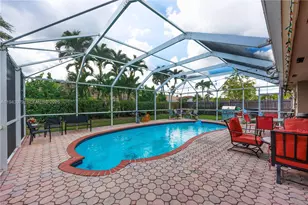 15330 SW 170th Terrace, Miami, FL 33187 - Photo 5
