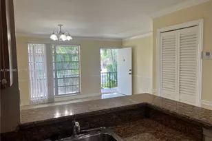 10820 N Kendall Dr, Miami, FL 33176 - Photo 17