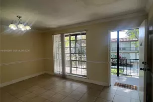 10820 N Kendall Dr, Miami, FL 33176 - Photo 7