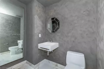 901 Brickell Key Blvd #3407, Miami, FL 33131 - Photo 23