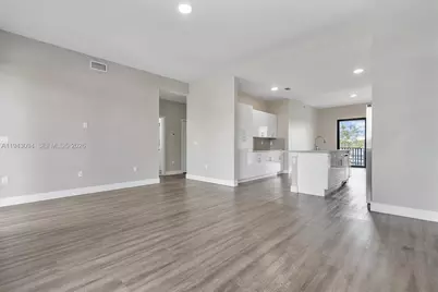 444 E 16th St #444, Hialeah, FL 33010 - Photo 11