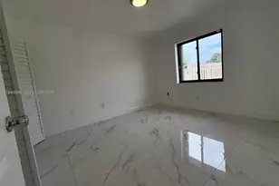 1150 SE 9th Ave, Hialeah, FL 33010 - Photo 9