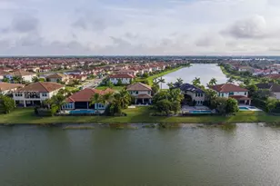 8725 Parkland Bay Dr, Parkland, FL 33076 - Photo 5