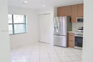 9023 SW 113th Pl Cir W, Miami, FL 33176 - Photo 11
