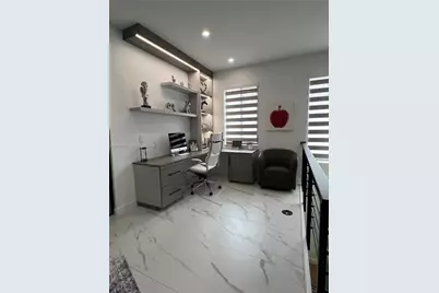 7782 NW 18th St, Pembroke Pines, FL 33024 - Photo 19