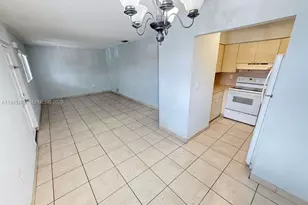 5746 W 26th Ave, Hialeah, FL 33016 - Photo 5