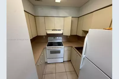 5746 W 26th Ave #5746, Hialeah, FL 33016 - Photo 7