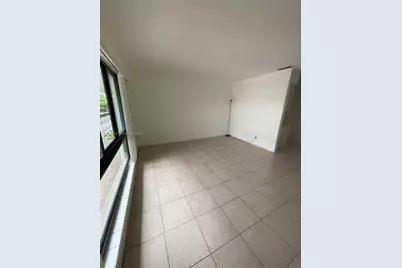 5910 NE 18th Ave #15, Fort Lauderdale, FL 33334 - Photo 1