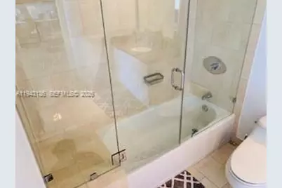 90 SW 3rd St #3010, Miami, FL 33130 - Photo 11