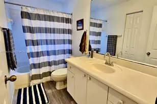 1587 Winterberry Ln, Weston, FL 33327 - Photo 43