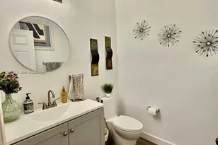 1587 Winterberry Ln, Weston, FL 33327 - Photo 25