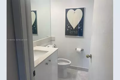 20191 E Country Club Dr #911, Aventura, FL 33180 - Photo 29