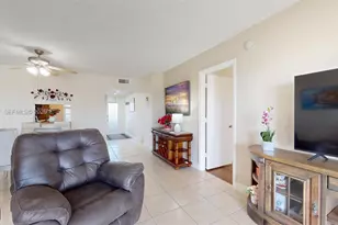 7877 Golf Cir Dr, Margate, FL 33063 - Photo 7